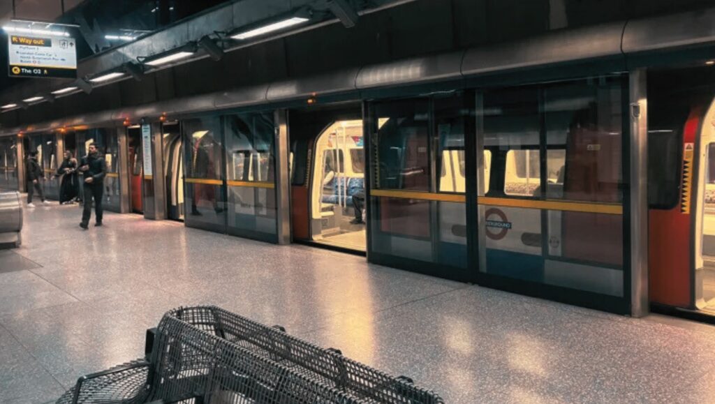 Professionals commuting in Greenwich, highlighting tenant demand - RSK Lettings in London.