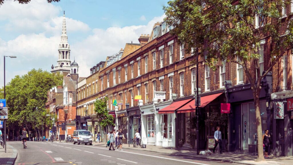 Islington’s historic properties and modern developments, showcasing why landlords choose the area.