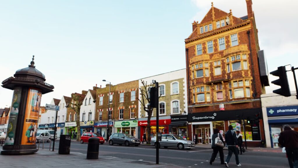 Finchley Northern Line tube station showing excellent transport connectivity to Central London for tenants