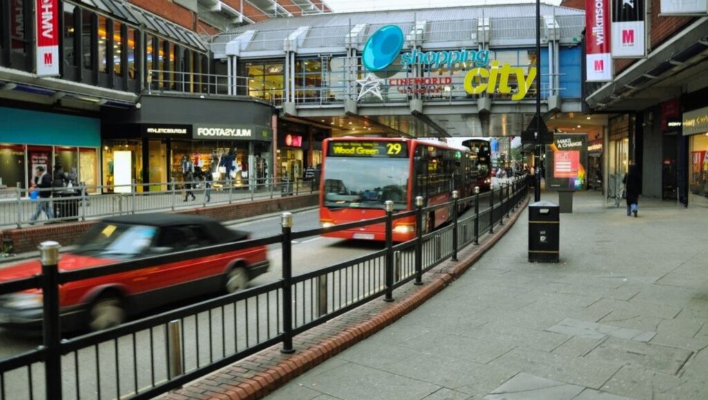 Hassle-free lettings and guaranteed rent in Wood Green